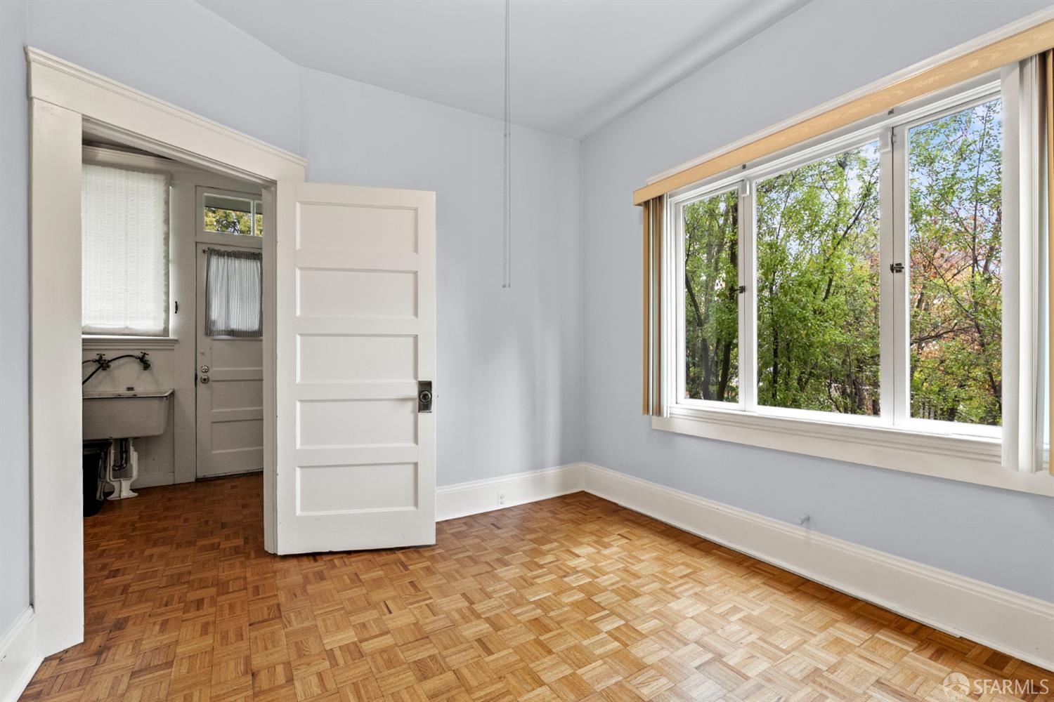 Detail Gallery Image 41 of 95 For 415 Pacific Ave, Piedmont,  CA 94611 - 6 Beds | 4/1 Baths