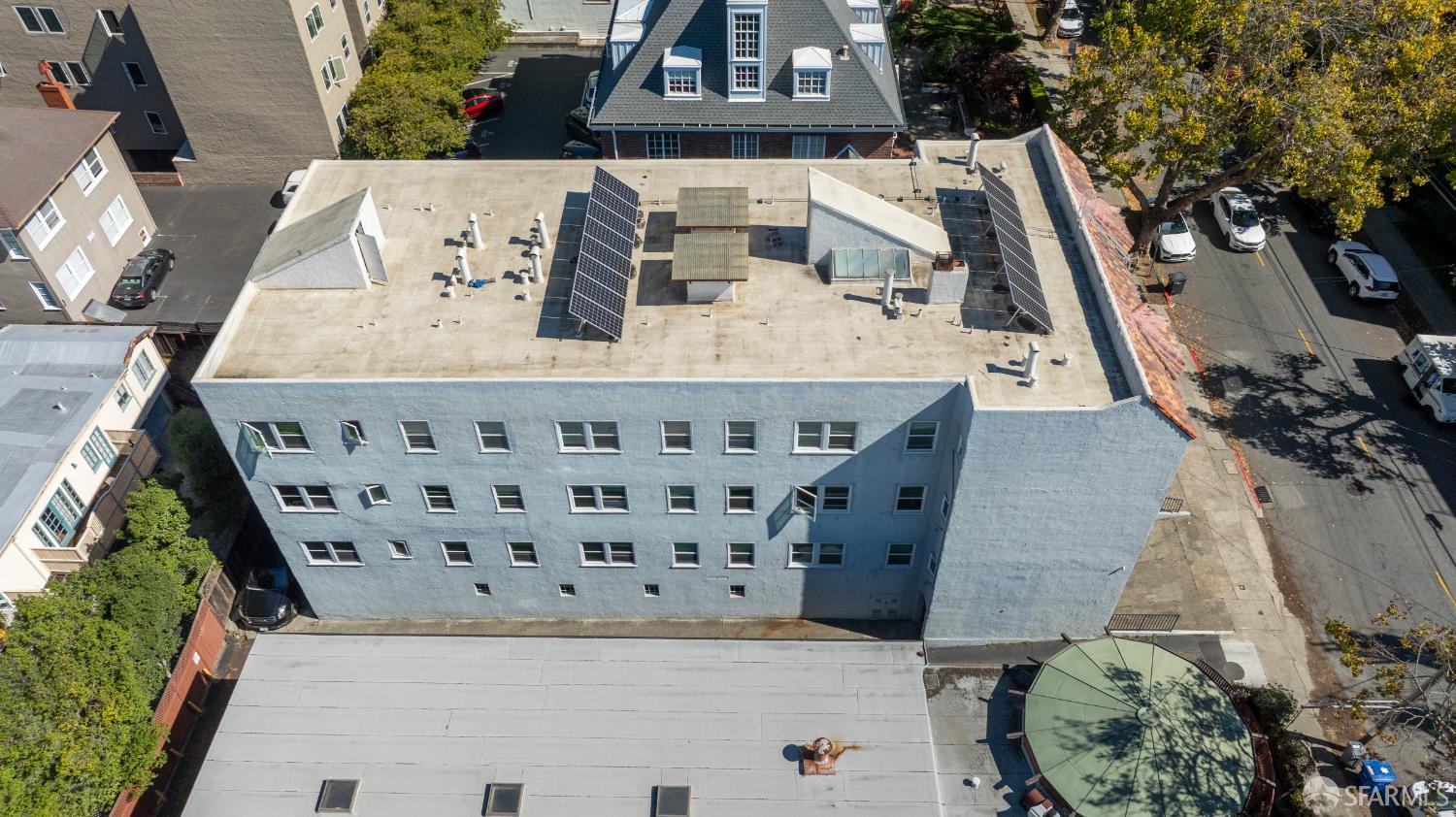 Detail Gallery Image 7 of 36 For 2451 Le Conte Ave, Berkeley,  CA 94709 - – Beds | – Baths