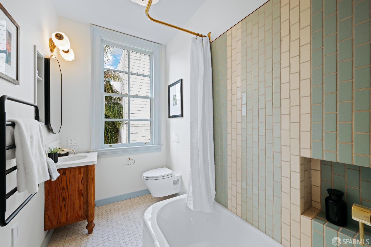 Detail Gallery Image 24 of 59 For 309 Steiner St #D,  San Francisco,  CA 94117 - 3 Beds | 1/1 Baths