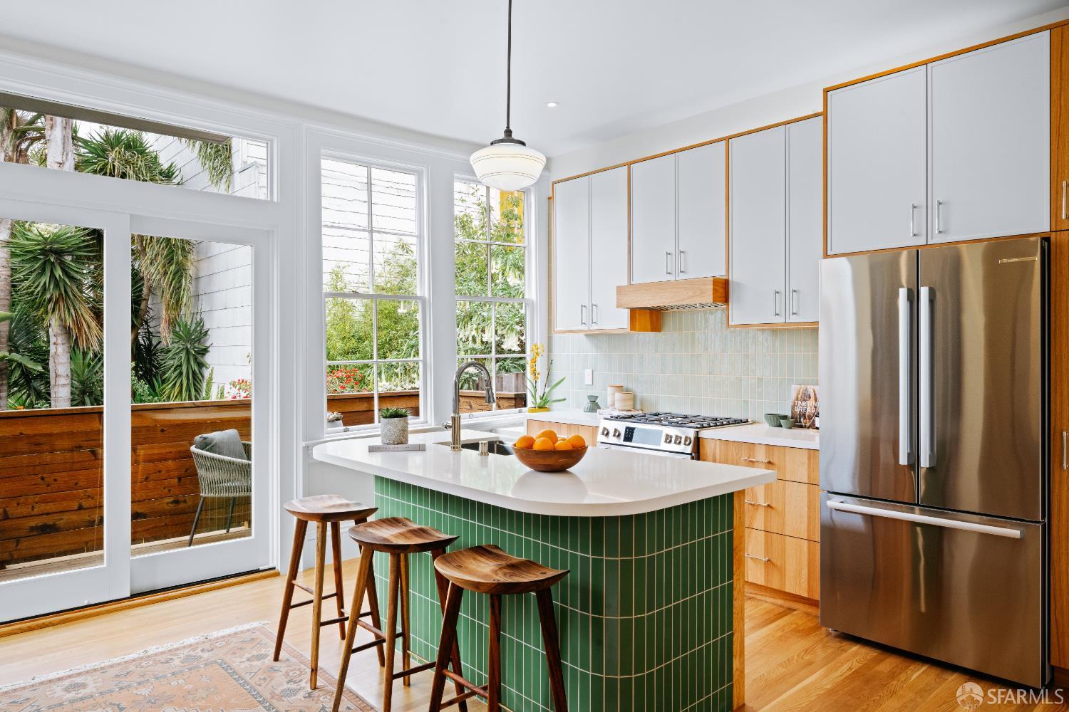 Detail Gallery Image 12 of 59 For 309 Steiner St #D,  San Francisco,  CA 94117 - 3 Beds | 1/1 Baths