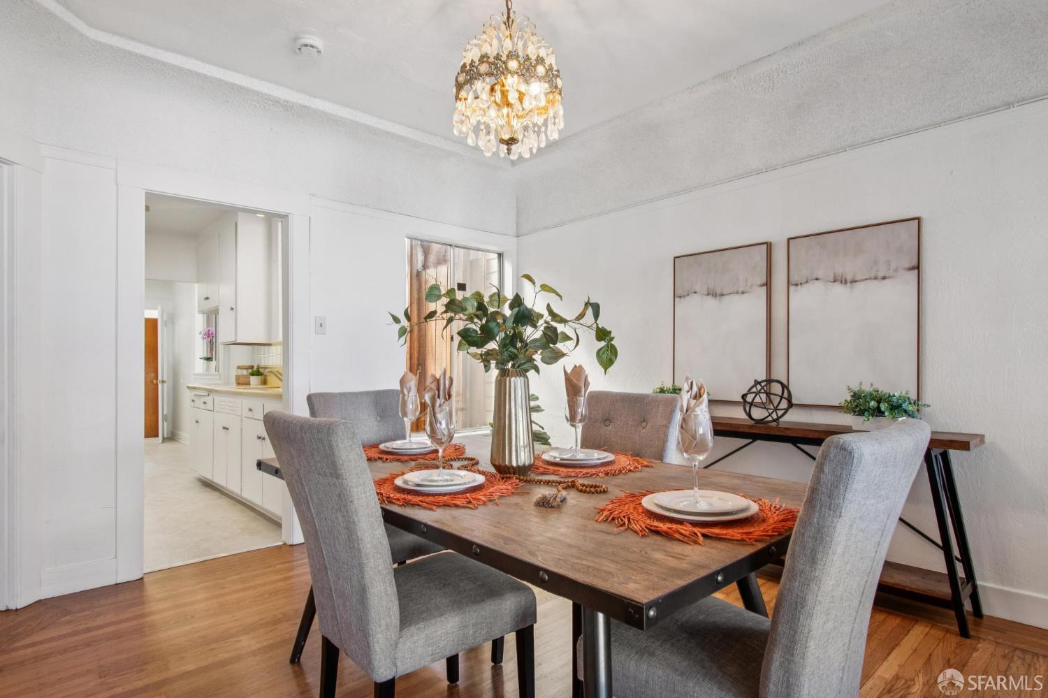 Detail Gallery Image 15 of 34 For 24 Rolph St, San Francisco,  CA 94112 - 2 Beds | 2 Baths