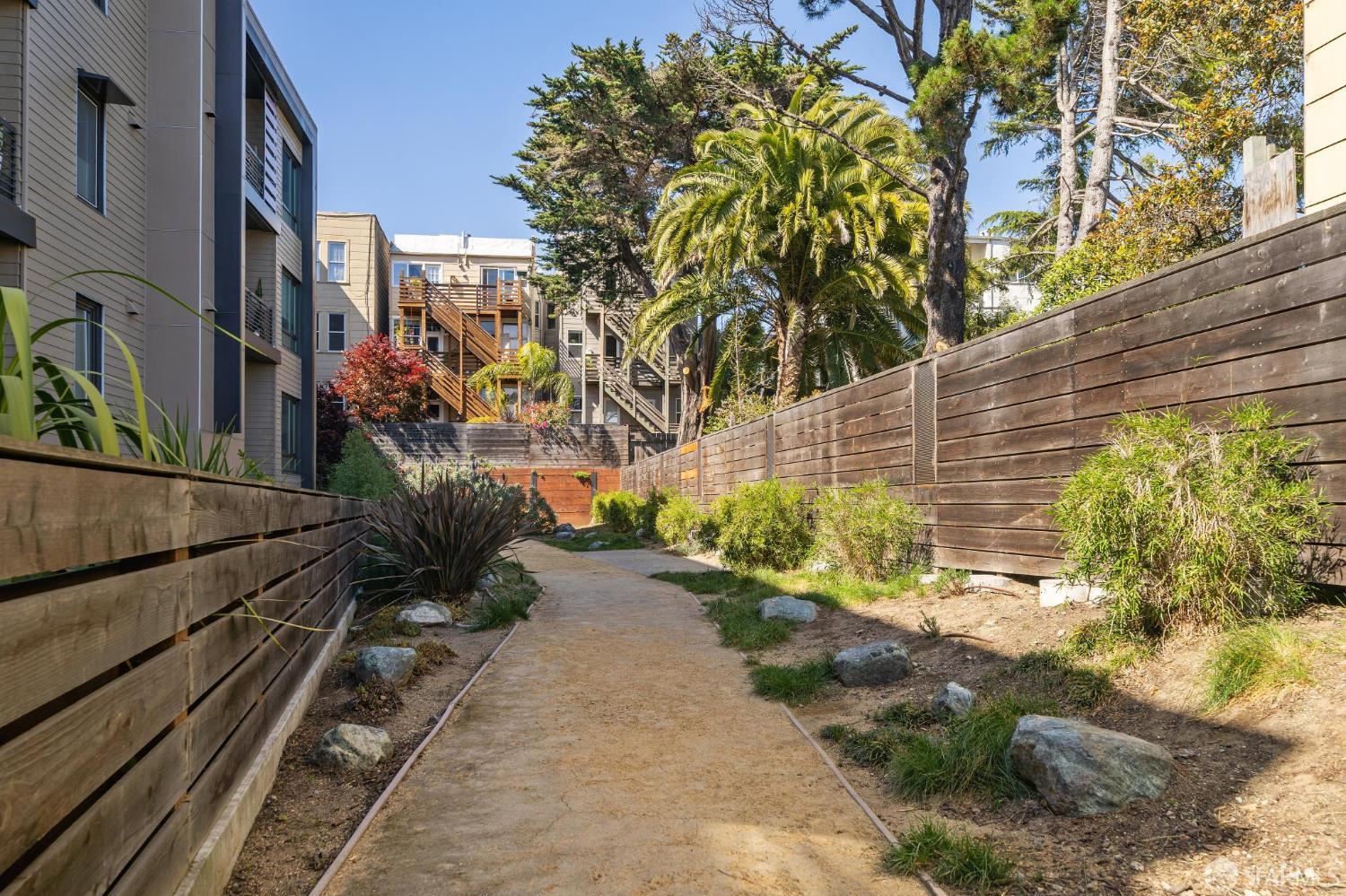 Detail Gallery Image 37 of 46 For 35 Dolores St #306,  San Francisco,  CA 94103 - 2 Beds | 2 Baths