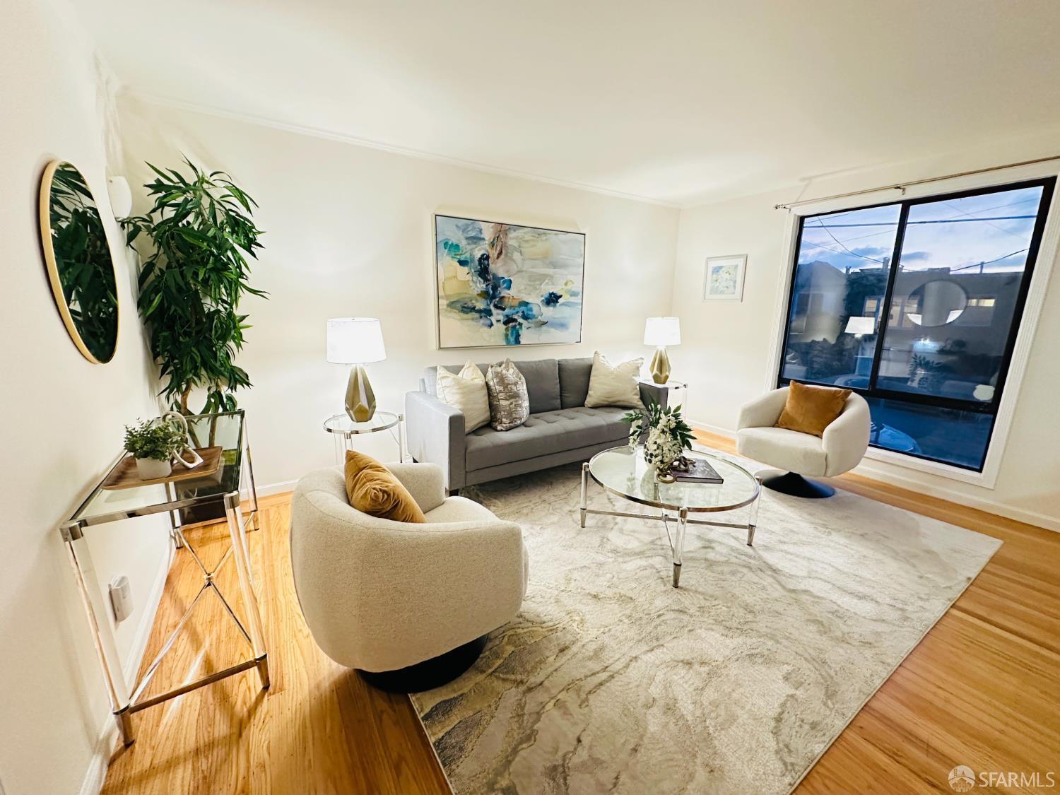 Detail Gallery Image 5 of 45 For 1746 47th Ave, San Francisco,  CA 94122 - 2 Beds | 1 Baths