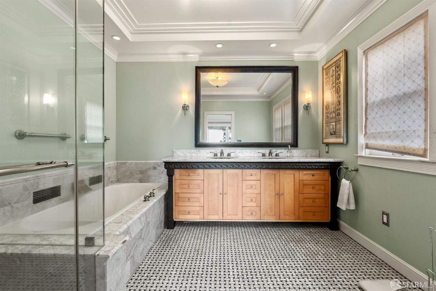 Detail Gallery Image 48 of 95 For 415 Pacific Ave, Piedmont,  CA 94611 - 6 Beds | 4/1 Baths