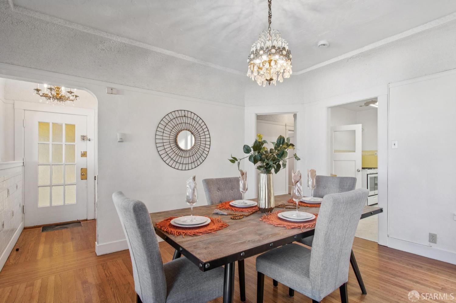 Detail Gallery Image 12 of 34 For 24 Rolph St, San Francisco,  CA 94112 - 2 Beds | 2 Baths