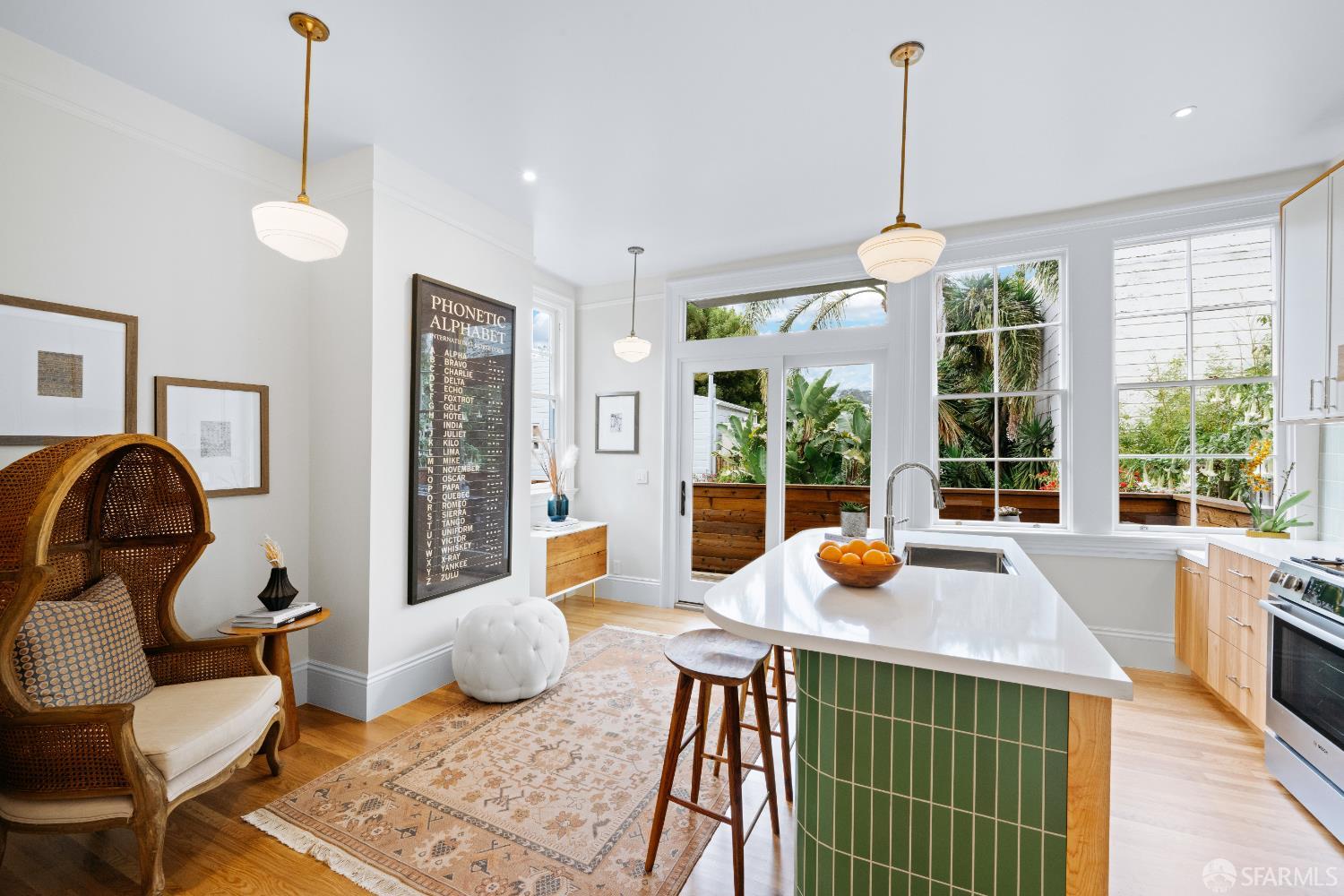 Detail Gallery Image 14 of 59 For 309 Steiner St #D,  San Francisco,  CA 94117 - 3 Beds | 1/1 Baths