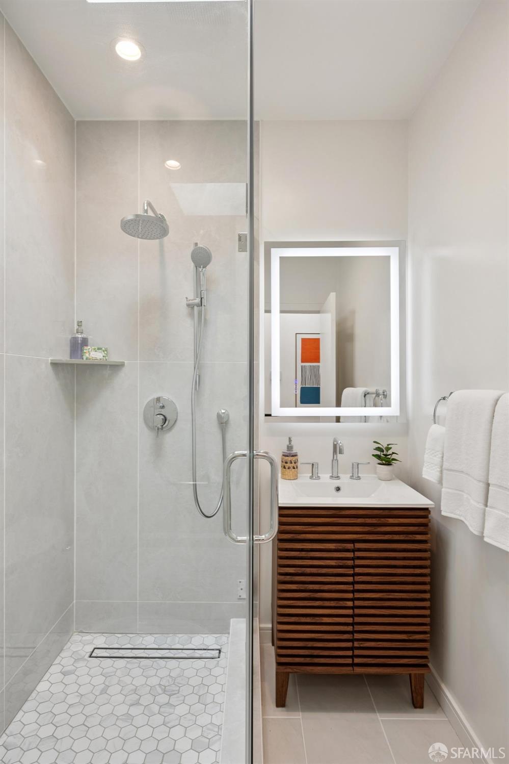 Detail Gallery Image 22 of 62 For 270 Claremont Blvd, San Francisco,  CA 94127 - 4 Beds | 4 Baths