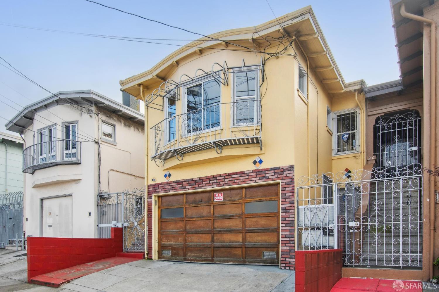 Detail Gallery Image 2 of 34 For 24 Rolph St, San Francisco,  CA 94112 - 2 Beds | 2 Baths