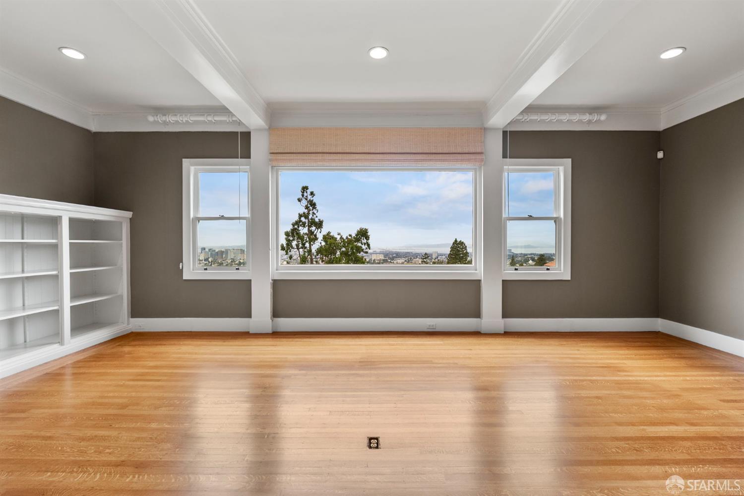 Detail Gallery Image 14 of 95 For 415 Pacific Ave, Piedmont,  CA 94611 - 6 Beds | 4/1 Baths