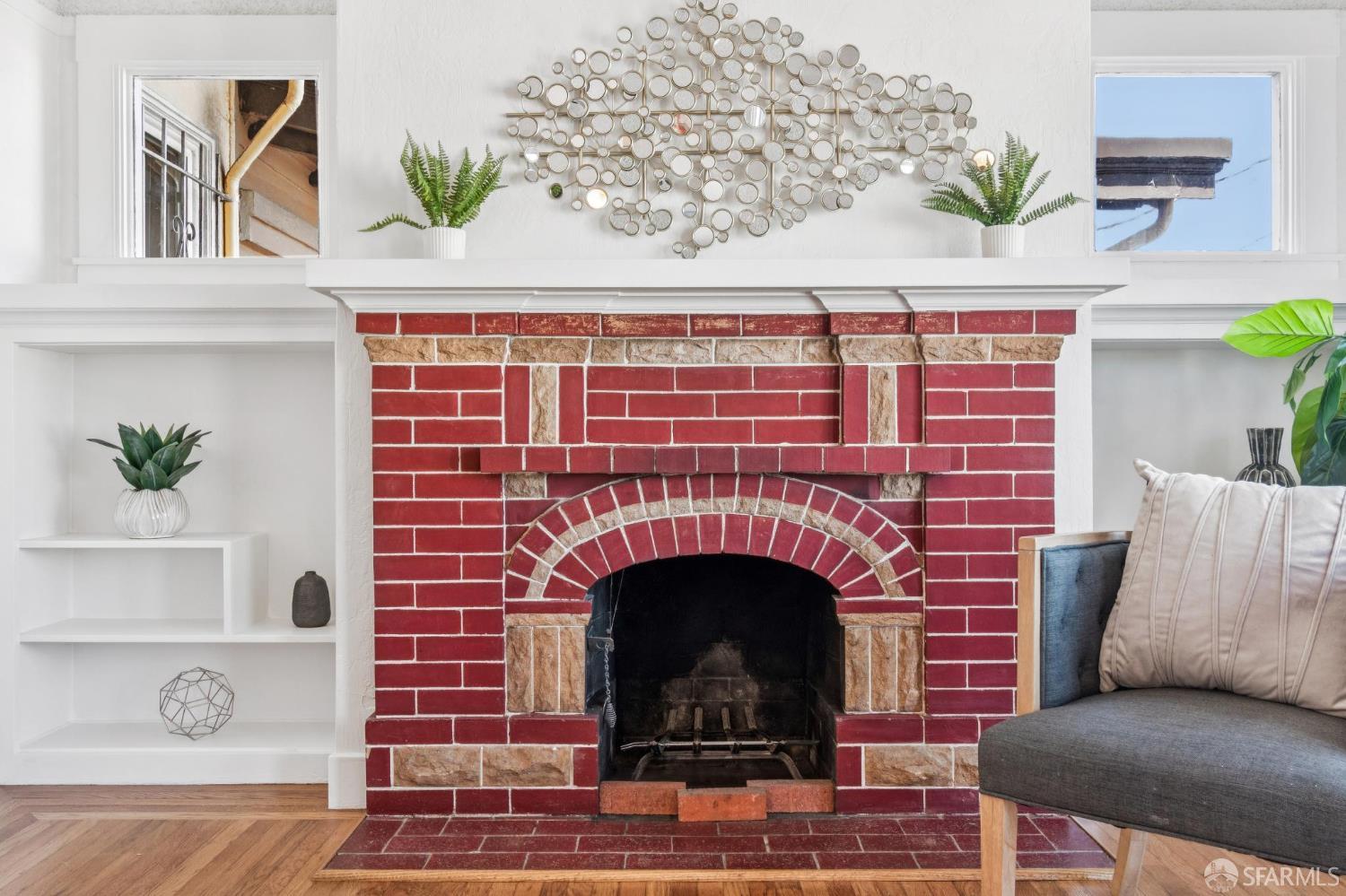 Detail Gallery Image 10 of 34 For 24 Rolph St, San Francisco,  CA 94112 - 2 Beds | 2 Baths