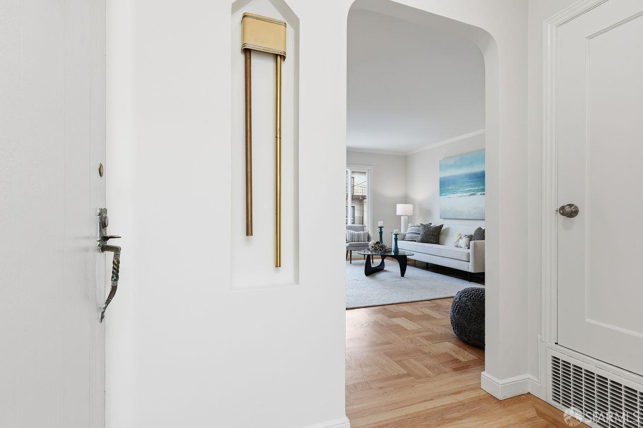 Detail Gallery Image 2 of 55 For 2087 29th Ave, San Francisco,  CA 94116 - 3 Beds | 1 Baths