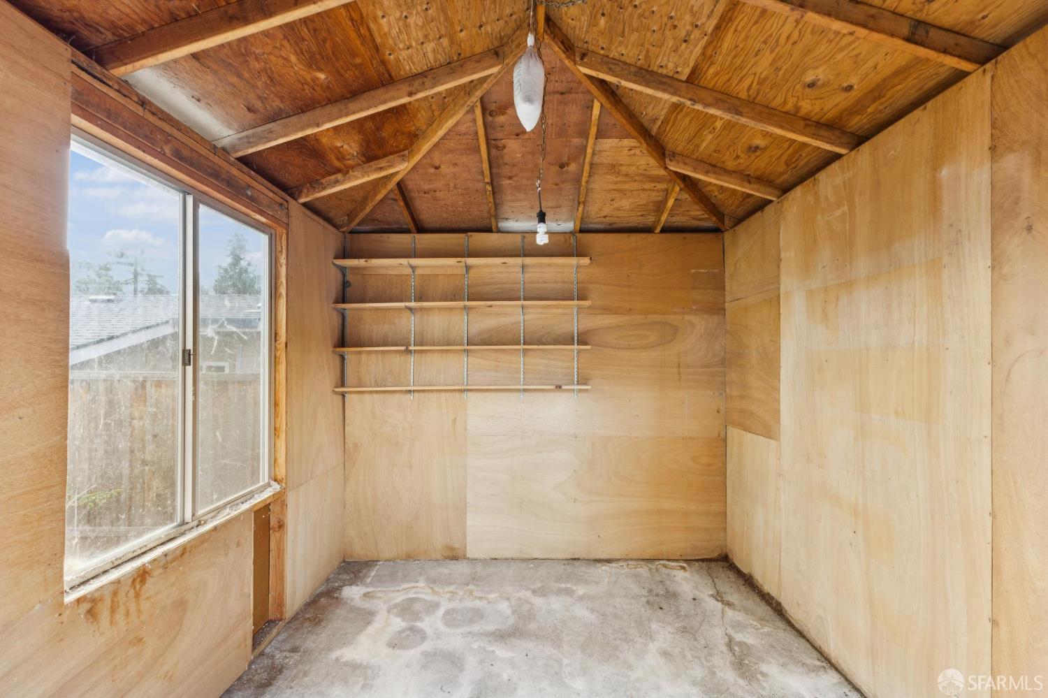 Detail Gallery Image 67 of 86 For 2 Beaumont Ct, Lafayette,  CA 94549 - 6 Beds | 3/1 Baths