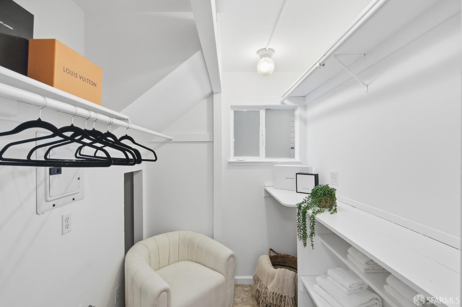 Detail Gallery Image 39 of 75 For 121 Kings Rd, Brisbane,  CA 94005 - 3 Beds | 2/1 Baths