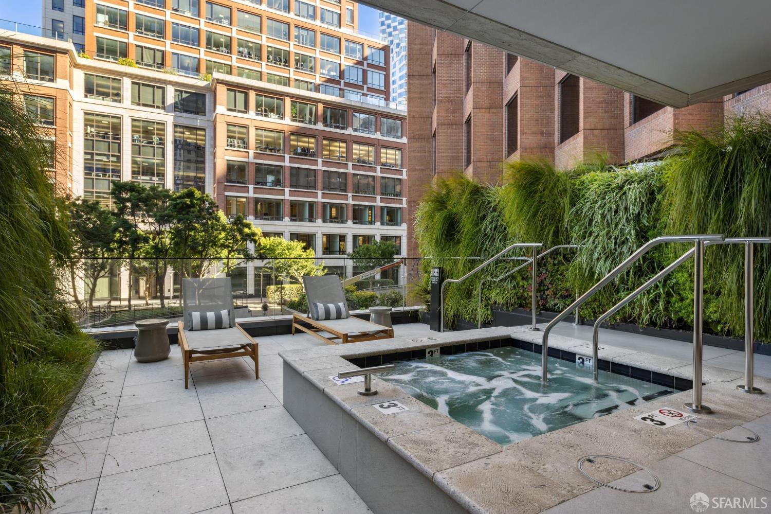 Detail Gallery Image 32 of 34 For 1 Steuart Ln #201,  San Francisco,  CA 94105 - 2 Beds | 2 Baths