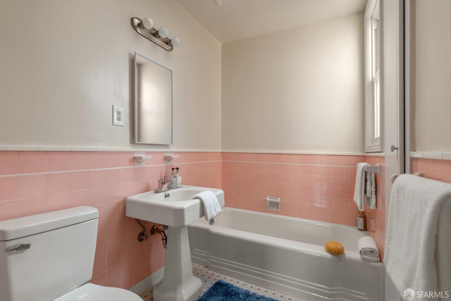 Detail Gallery Image 18 of 28 For 1310 Alabama St, San Francisco,  CA 94110 - 2 Beds | 1 Baths