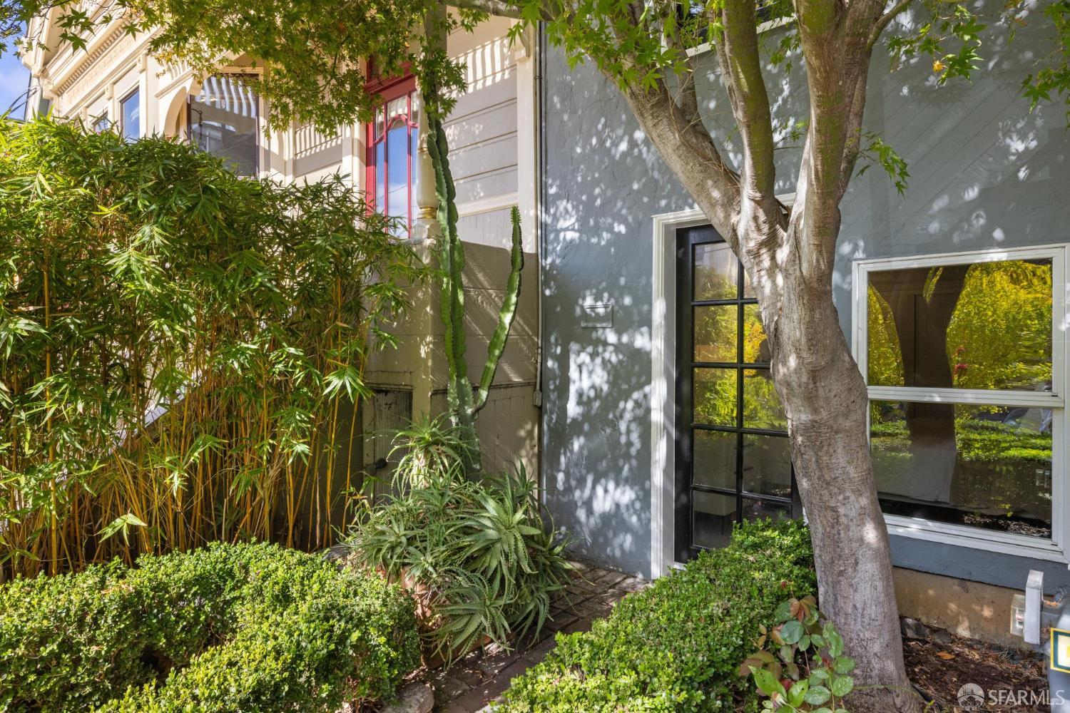 Detail Gallery Image 43 of 77 For 4106 20th St, San Francisco,  CA 94114 - 4 Beds | 3 Baths