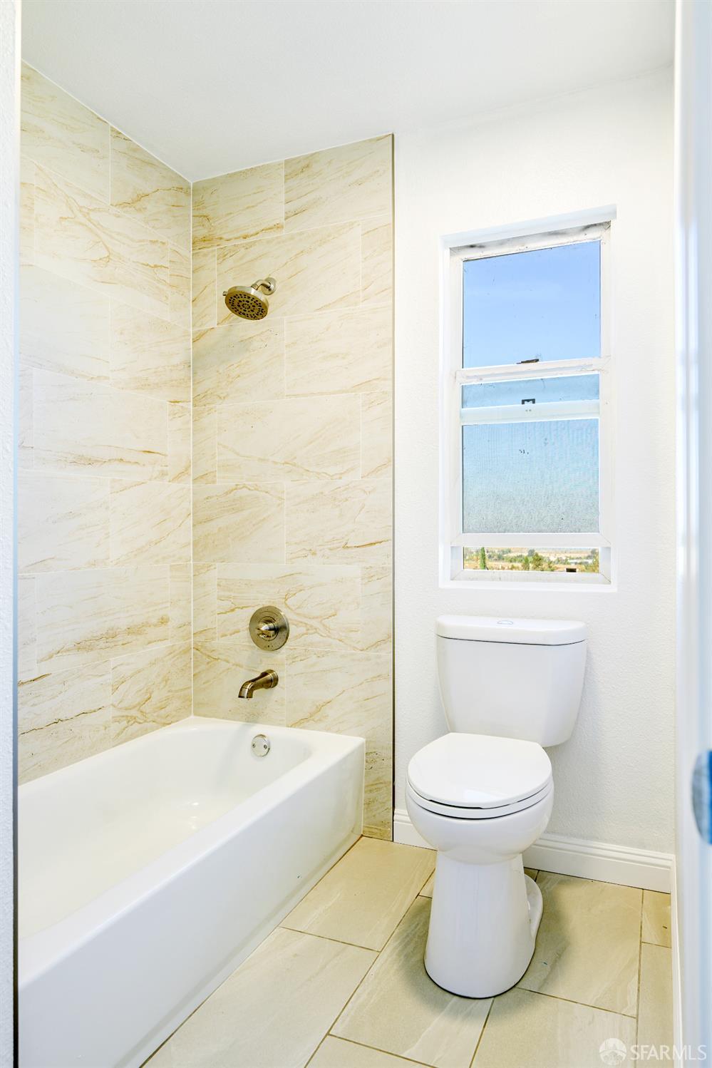 Detail Gallery Image 49 of 60 For 2275 Southwood Dr, Pittsburg,  CA 94565 - 6 Beds | 4 Baths