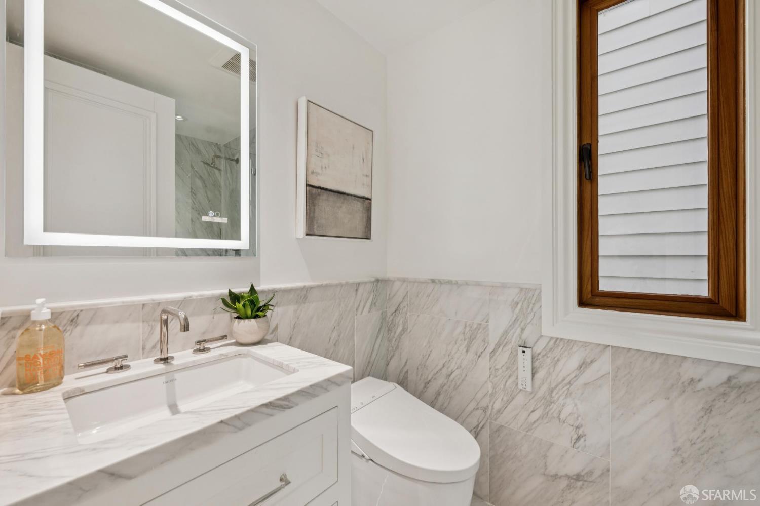 Detail Gallery Image 15 of 94 For 3300 Jackson St, San Francisco,  CA 94118 - 5 Beds | 6/2 Baths