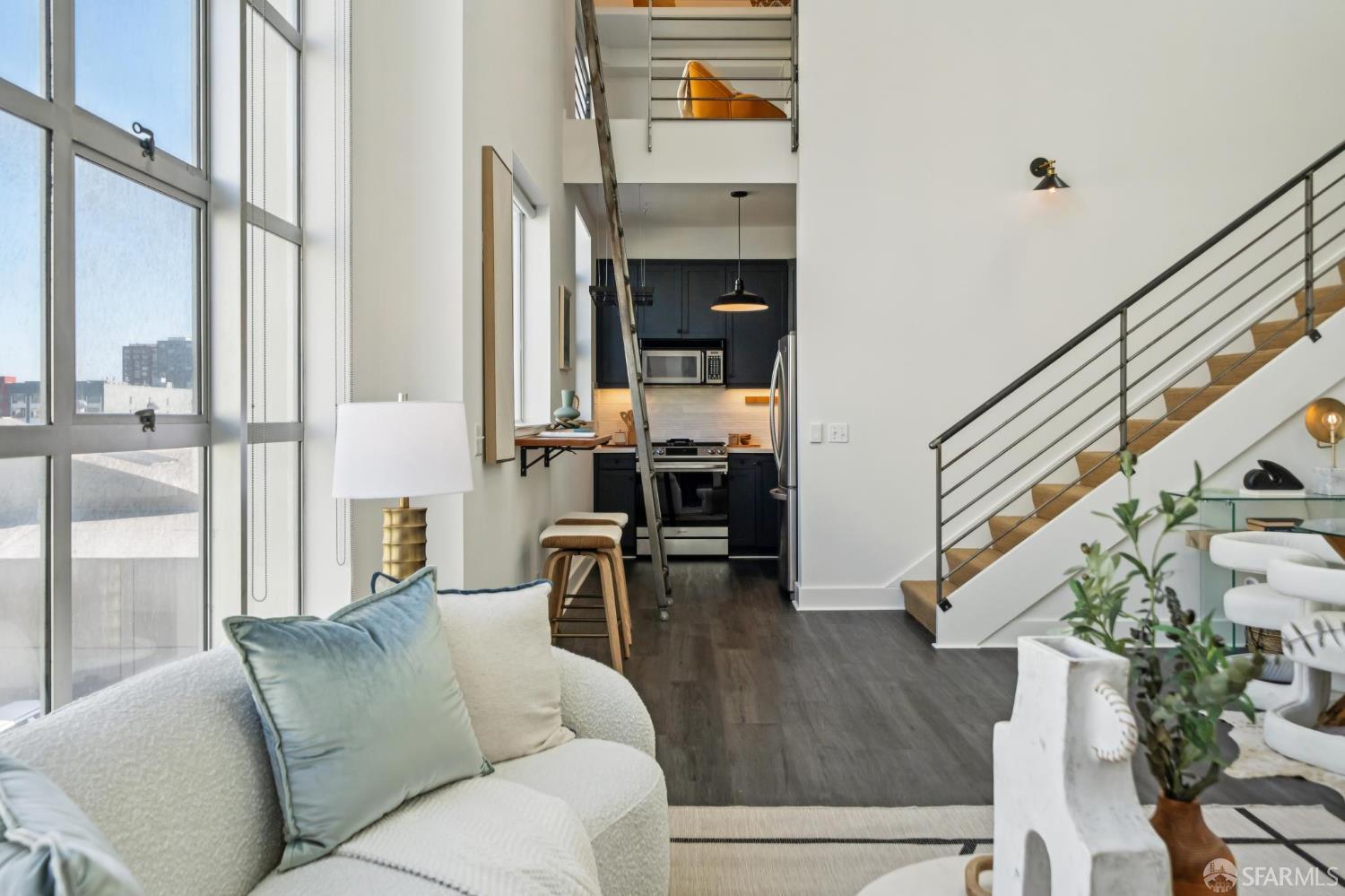 Detail Gallery Image 10 of 27 For 128 Morris St #13,  San Francisco,  CA 94107 - 1 Beds | 1/1 Baths