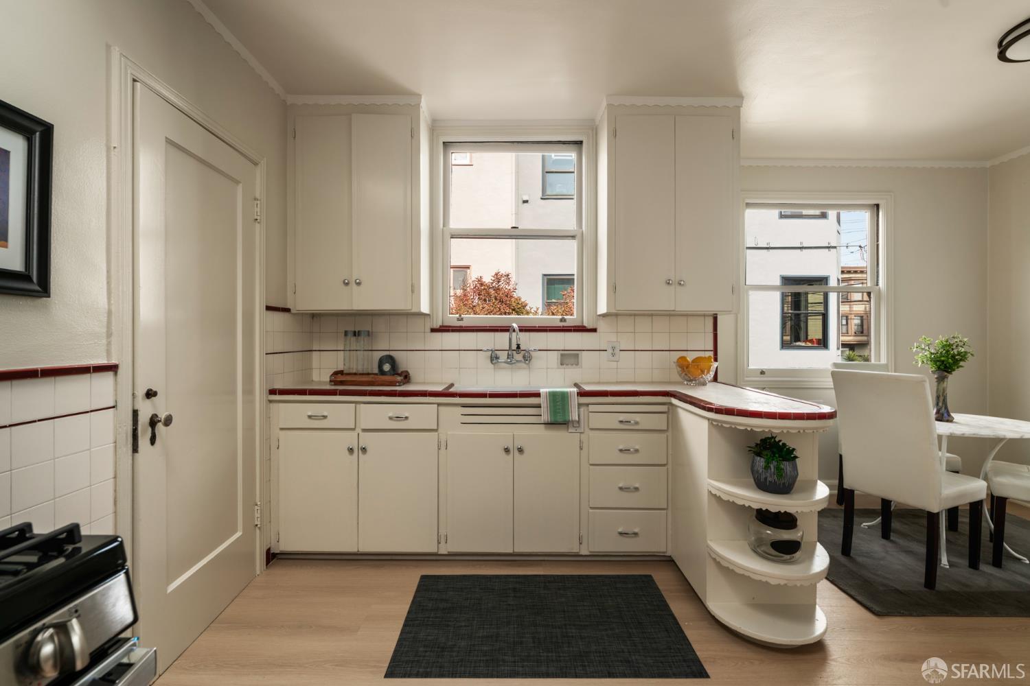 Detail Gallery Image 11 of 28 For 1310 Alabama St, San Francisco,  CA 94110 - 2 Beds | 1 Baths