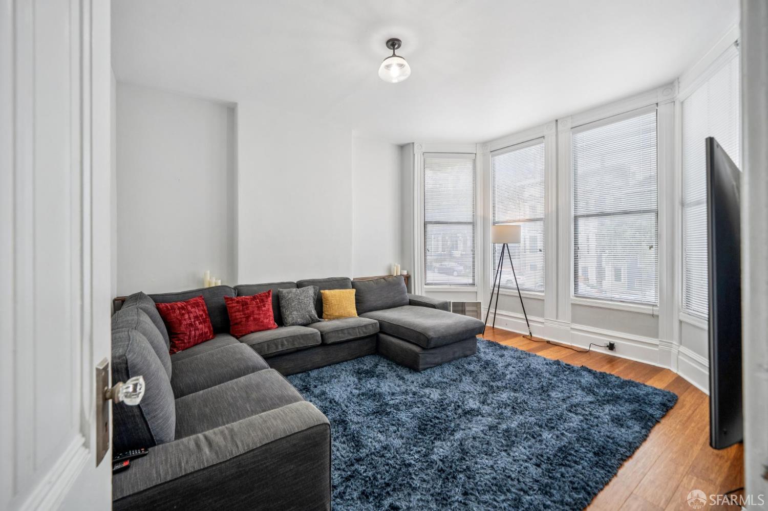 Detail Gallery Image 23 of 35 For 1040 Sanchez St, San Francisco,  CA 94114 - 2 Beds | 1 Baths