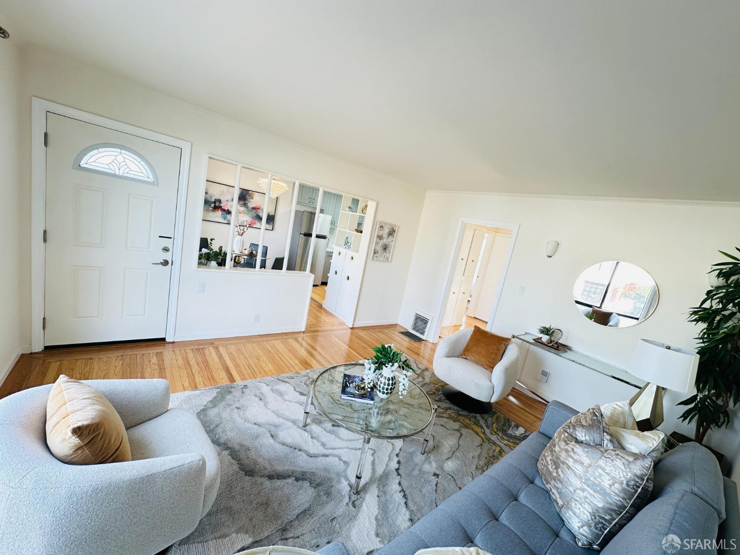 Detail Gallery Image 6 of 45 For 1746 47th Ave, San Francisco,  CA 94122 - 2 Beds | 1 Baths