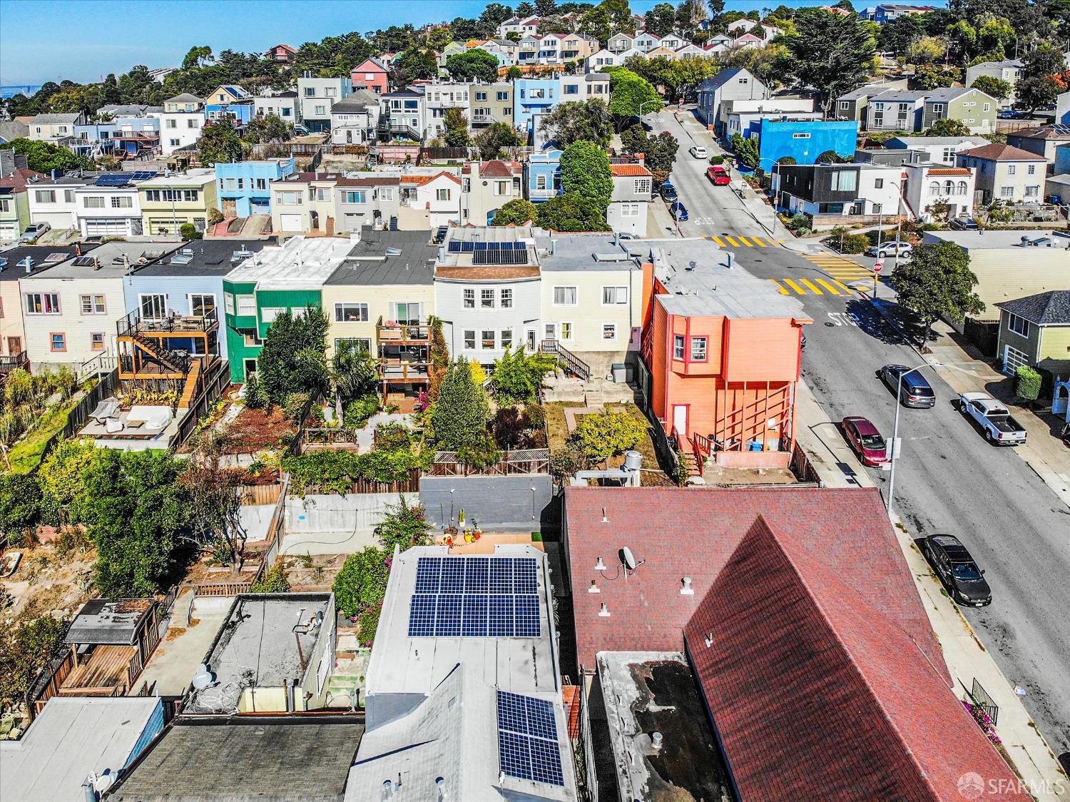 Detail Gallery Image 28 of 39 For 1411 Oakdale Ave, San Francisco,  CA 94124 - 3 Beds | 1/1 Baths
