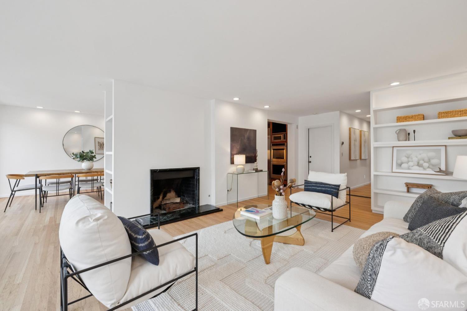 Detail Gallery Image 21 of 34 For 50 Montclair Ter, San Francisco,  CA 94109 - 3 Beds | 2/1 Baths