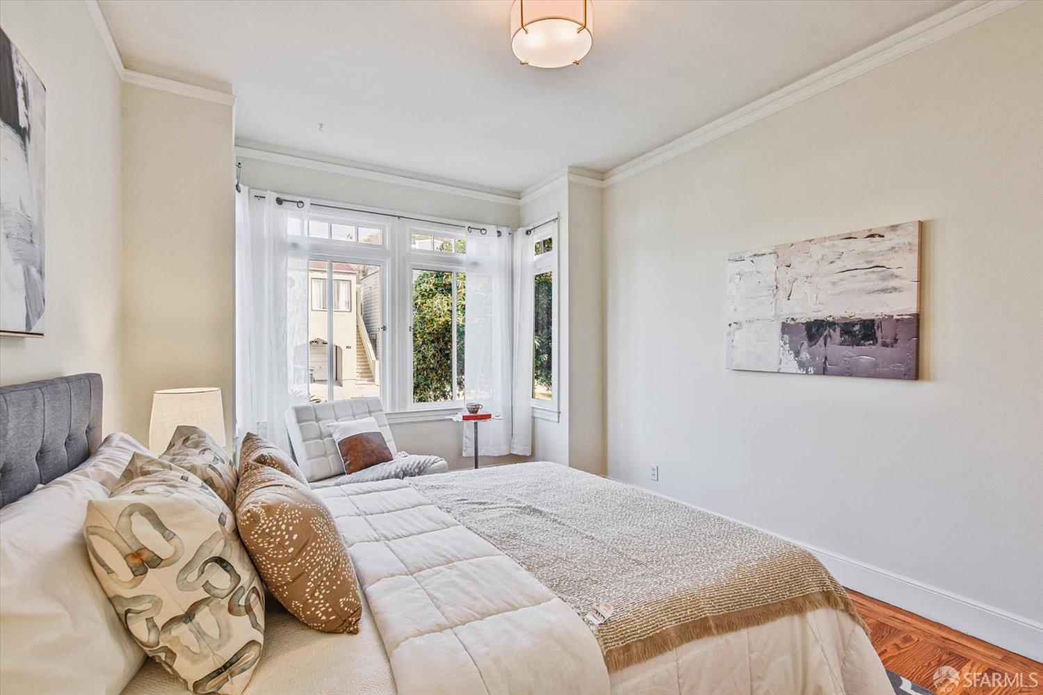 Detail Gallery Image 18 of 39 For 1411 Oakdale Ave, San Francisco,  CA 94124 - 3 Beds | 1/1 Baths