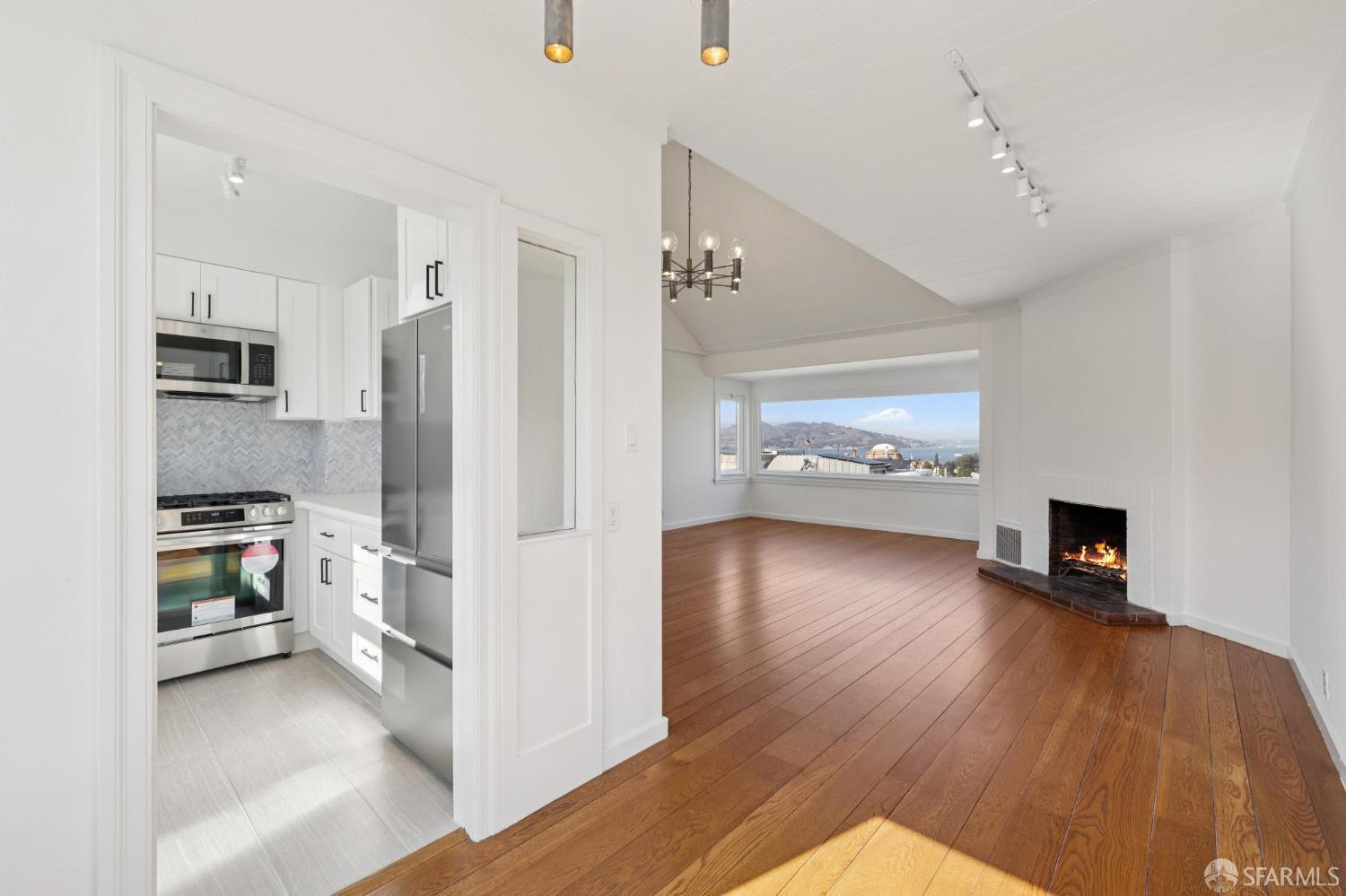 Detail Gallery Image 15 of 30 For 2680 Union St, San Francisco,  CA 94123 - 1 Beds | 1 Baths