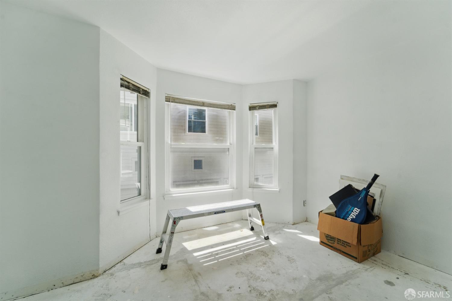 Detail Gallery Image 16 of 22 For 683 Frederick St, San Francisco,  CA 94117 - 2 Beds | 2 Baths