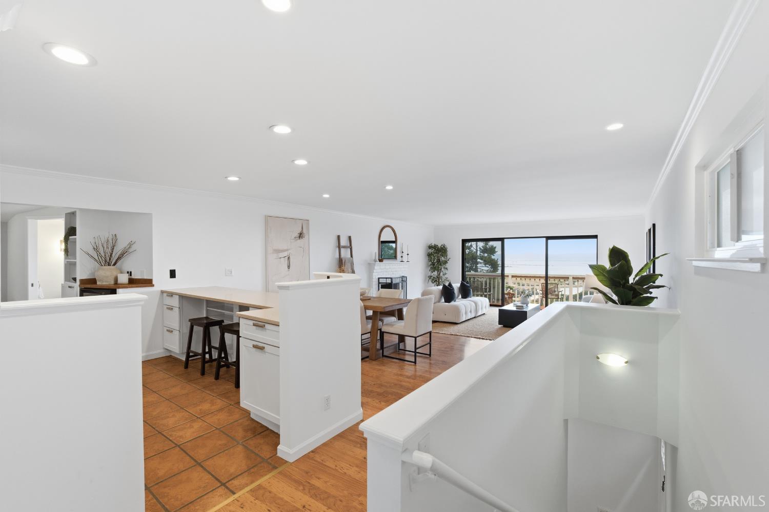 Detail Gallery Image 15 of 75 For 121 Kings Rd, Brisbane,  CA 94005 - 3 Beds | 2/1 Baths