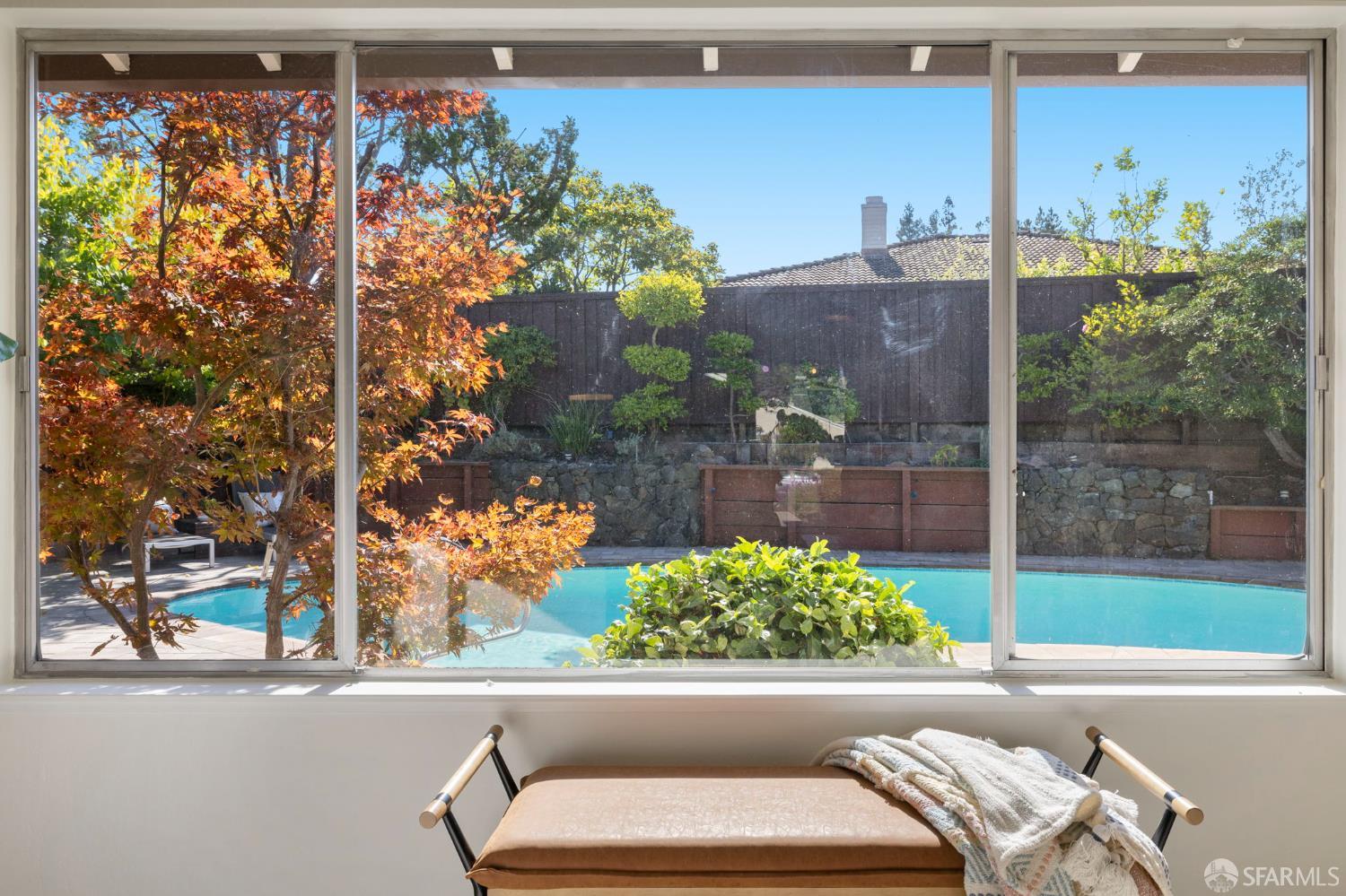 Detail Gallery Image 11 of 51 For 2595 Eaton Ave, San Carlos,  CA 94070 - 3 Beds | 2 Baths