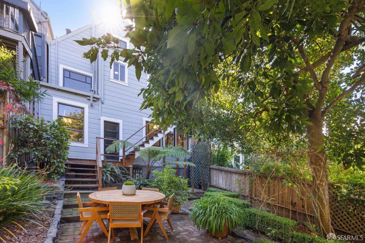 Detail Gallery Image 62 of 77 For 4106 20th St, San Francisco,  CA 94114 - 4 Beds | 3 Baths