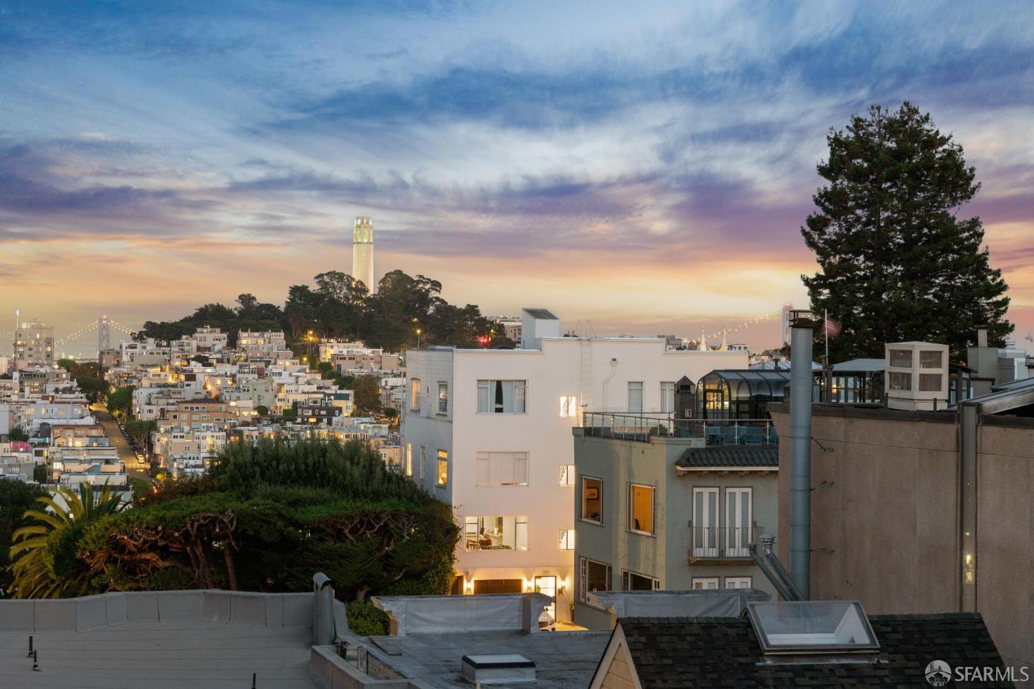 Detail Gallery Image 4 of 34 For 50 Montclair Ter, San Francisco,  CA 94109 - 3 Beds | 2/1 Baths