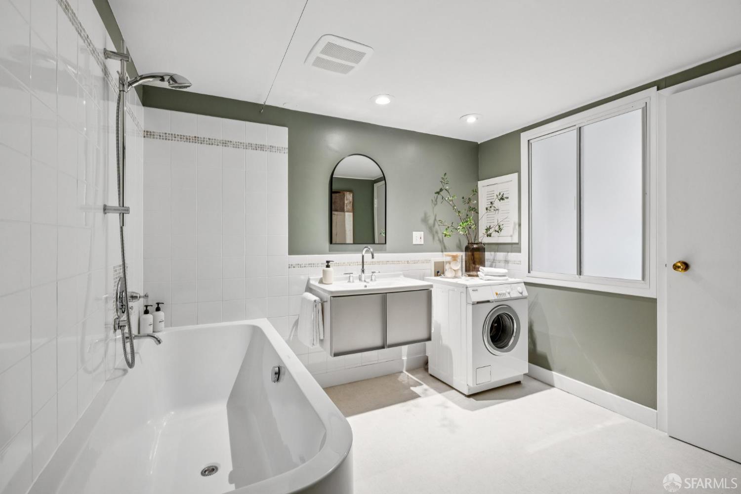 Detail Gallery Image 47 of 77 For 4106 20th St, San Francisco,  CA 94114 - 4 Beds | 3 Baths