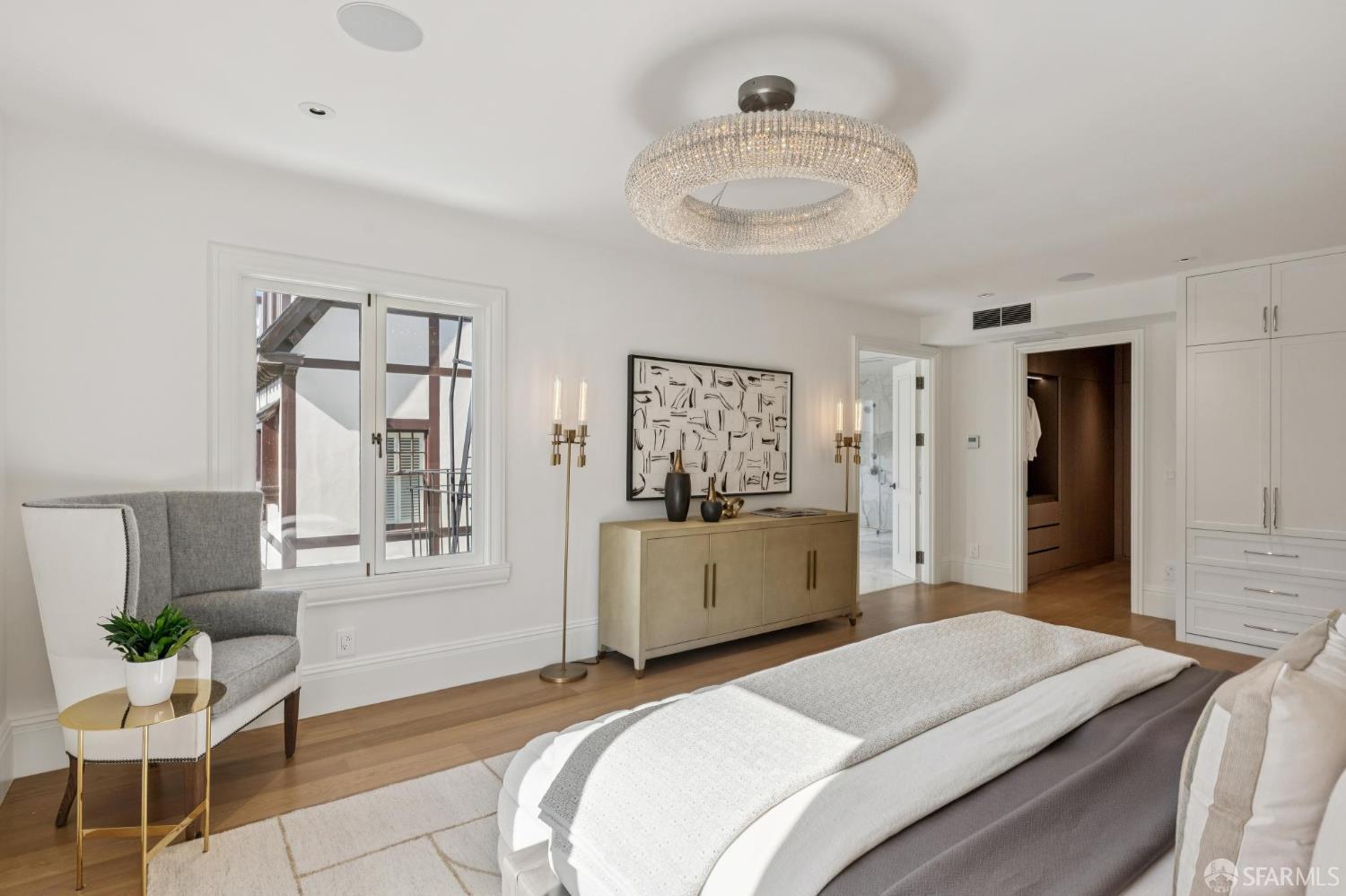 Detail Gallery Image 35 of 94 For 3300 Jackson St, San Francisco,  CA 94118 - 5 Beds | 6/2 Baths