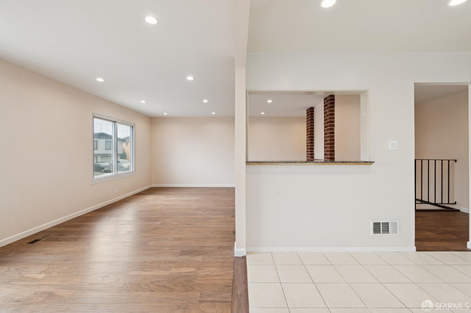 Detail Gallery Image 17 of 59 For 257 Hampshire Ct, Daly City,  CA 94015 - 5 Beds | 4 Baths