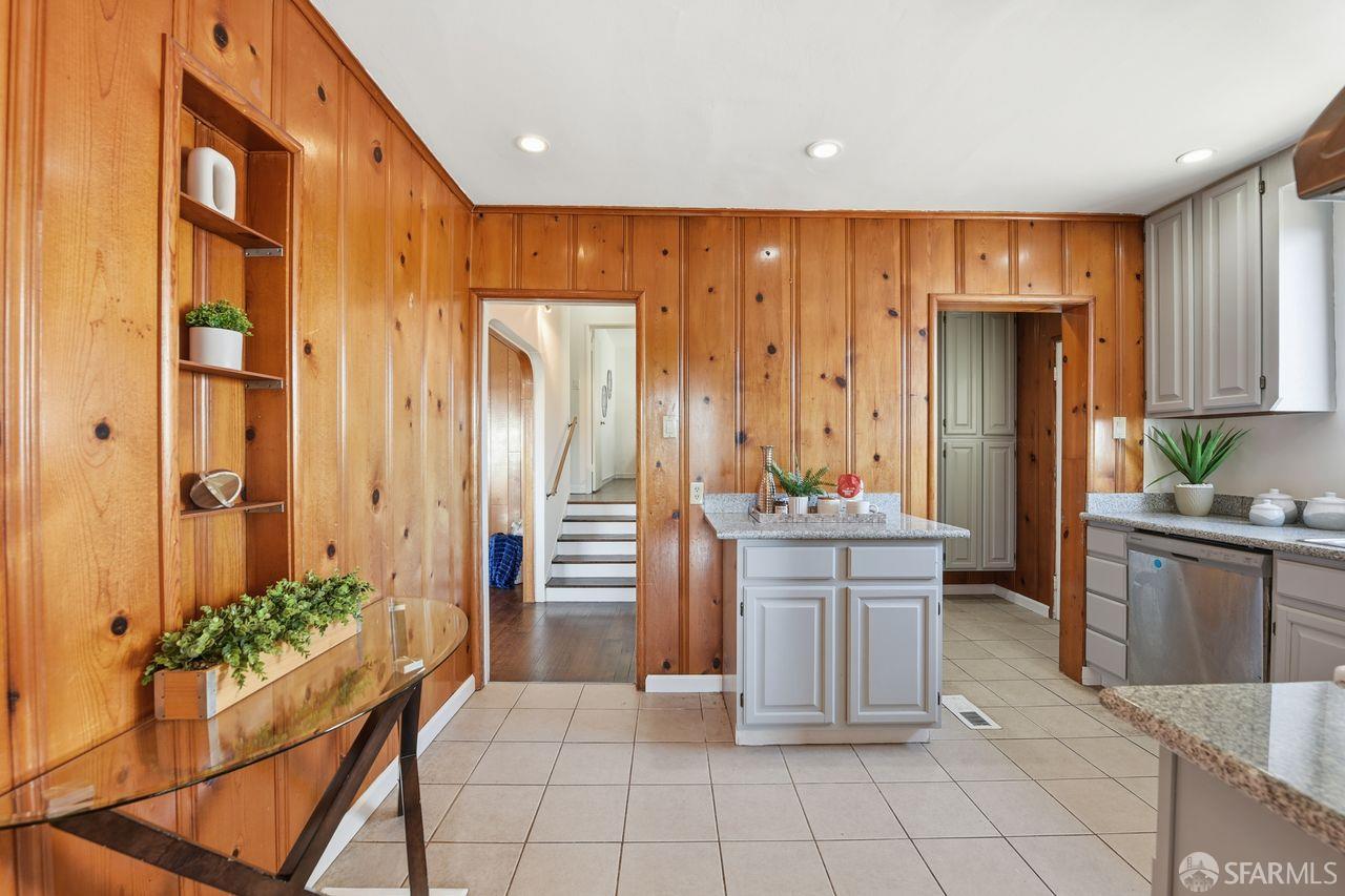 Detail Gallery Image 19 of 47 For 7347 Terrace Dr, El Cerrito,  CA 94530 - 4 Beds | 2 Baths