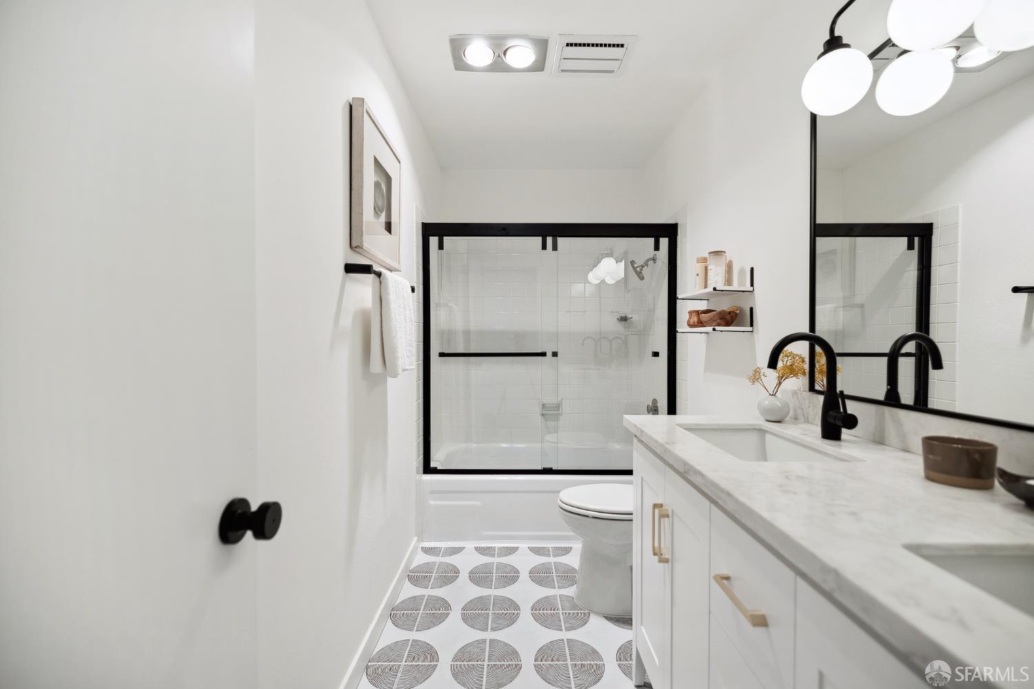 Photo #81: 425083636 Listing: Photo #81