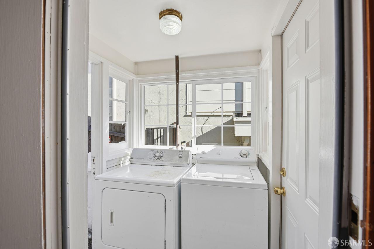 Detail Gallery Image 13 of 47 For 7347 Terrace Dr, El Cerrito,  CA 94530 - 4 Beds | 2 Baths