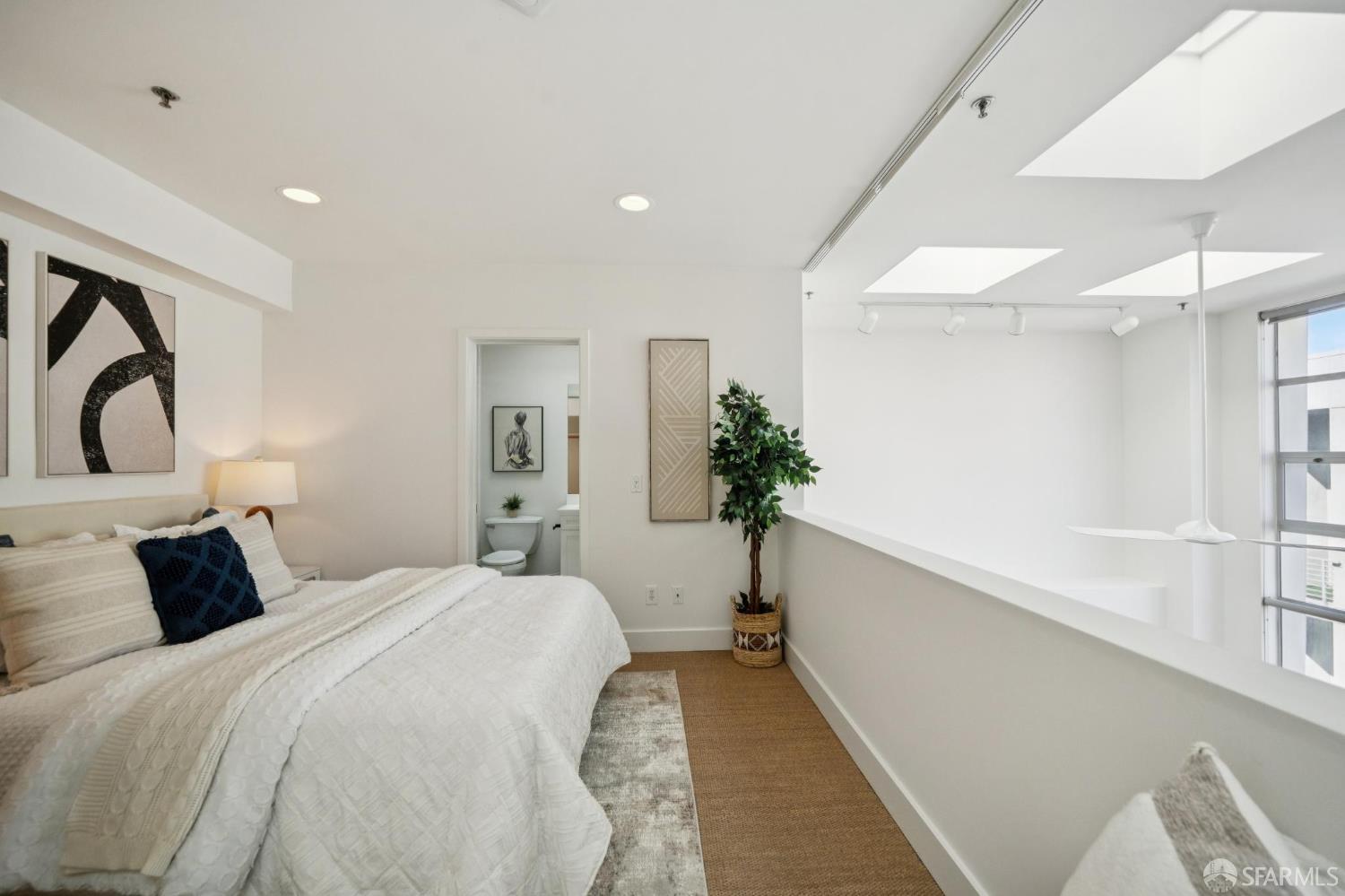 Detail Gallery Image 16 of 27 For 128 Morris St #13,  San Francisco,  CA 94107 - 1 Beds | 1/1 Baths
