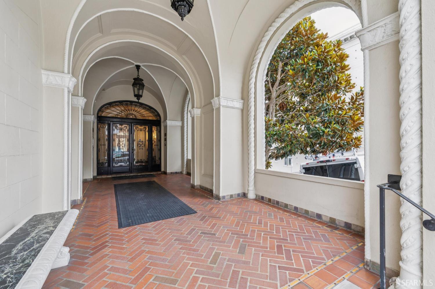 Detail Gallery Image 33 of 33 For 2100 Green St #206,  San Francisco,  CA 94123 - 2 Beds | 2 Baths