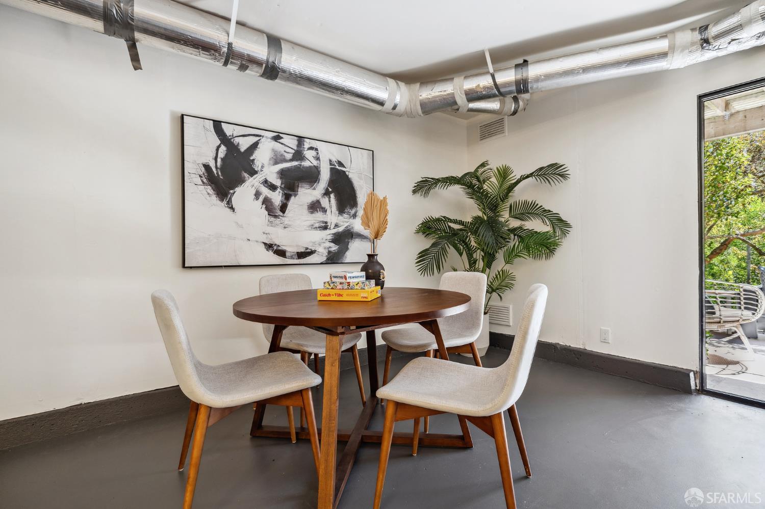 Photo #23: 425083636 Listing: Photo #23