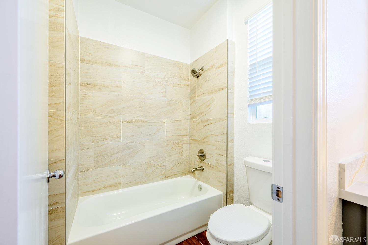 Detail Gallery Image 23 of 60 For 2275 Southwood Dr, Pittsburg,  CA 94565 - 6 Beds | 4 Baths