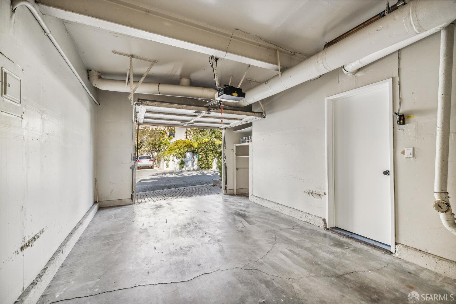 Photo #92: 425083636 Listing: Photo #92