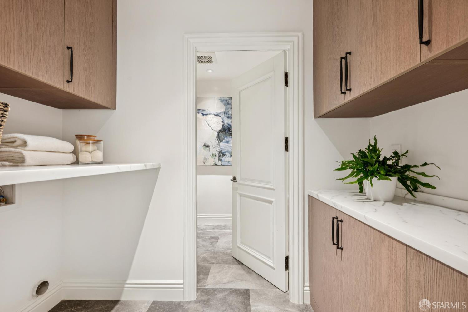 Detail Gallery Image 86 of 94 For 3300 Jackson St, San Francisco,  CA 94118 - 5 Beds | 6/2 Baths