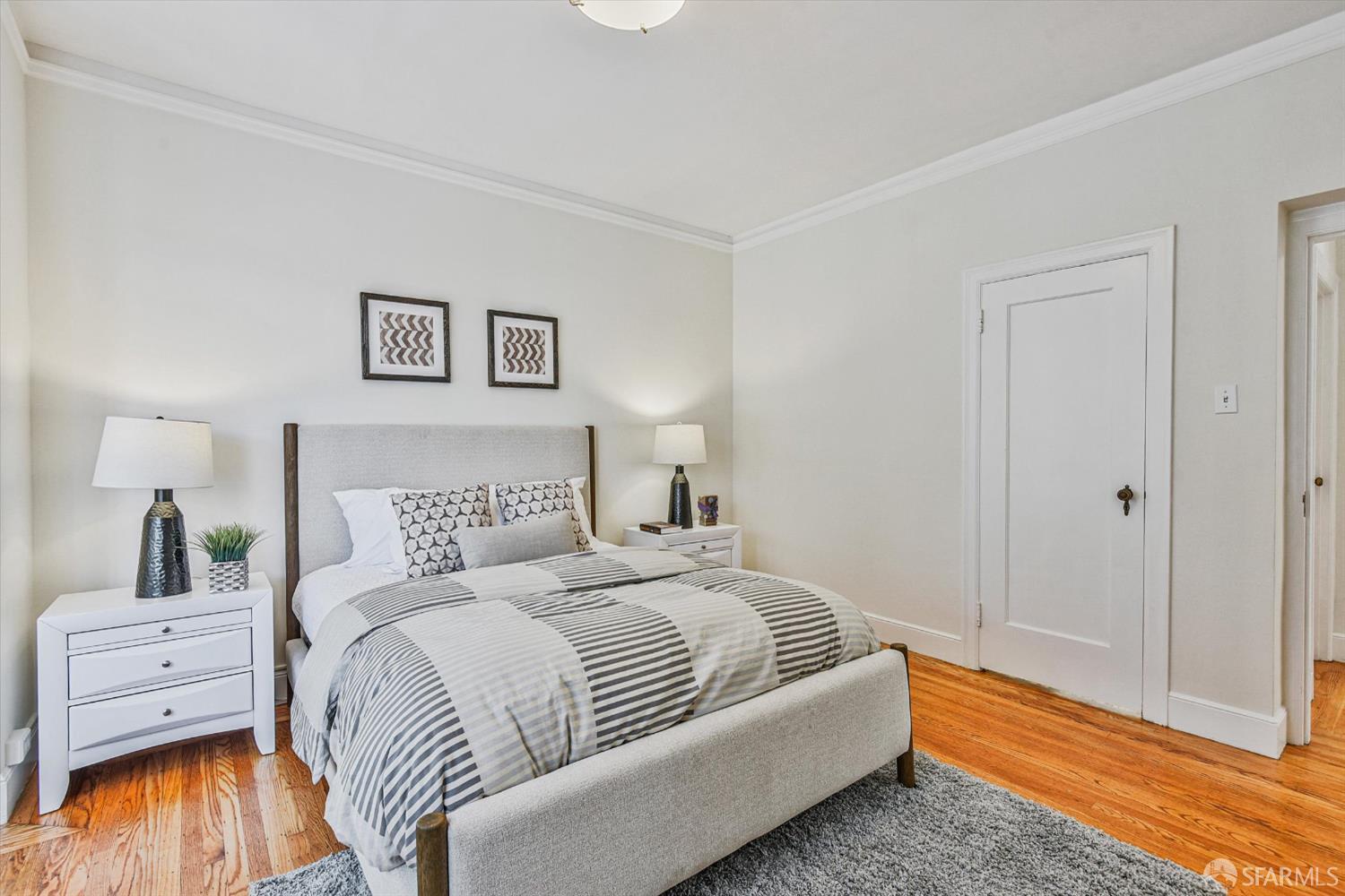 Detail Gallery Image 15 of 39 For 1411 Oakdale Ave, San Francisco,  CA 94124 - 3 Beds | 1/1 Baths