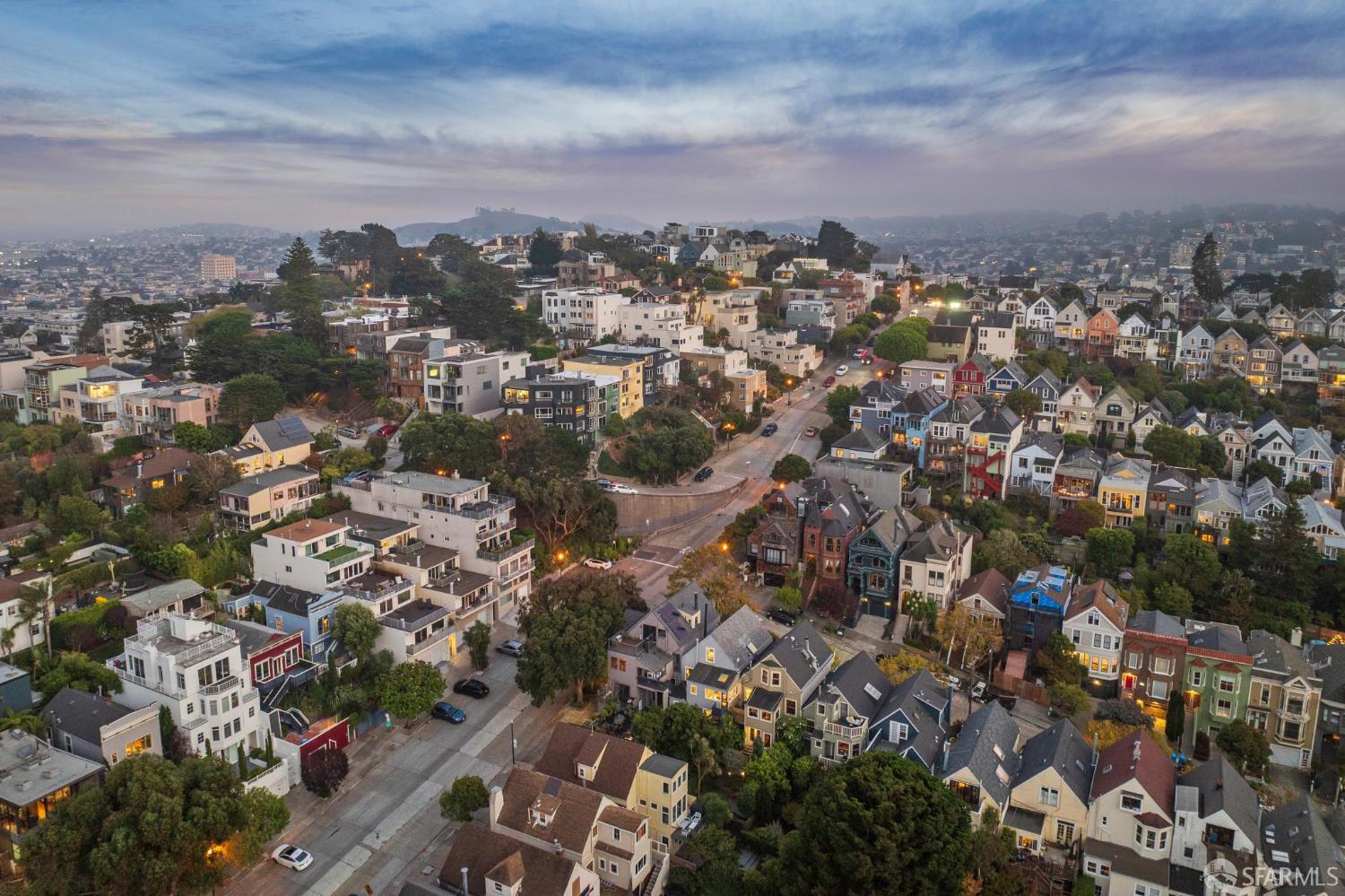 Detail Gallery Image 6 of 77 For 4106 20th St, San Francisco,  CA 94114 - 4 Beds | 3 Baths