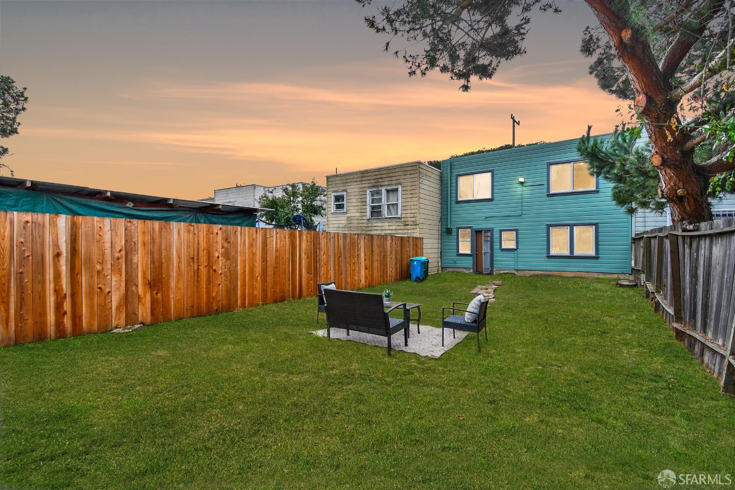 Detail Gallery Image 32 of 35 For 1090 Gilman Ave, San Francisco,  CA 94124 - 2 Beds | 2 Baths